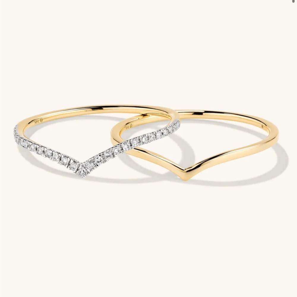 Mejuri Diamond Wishbone Stacker Set